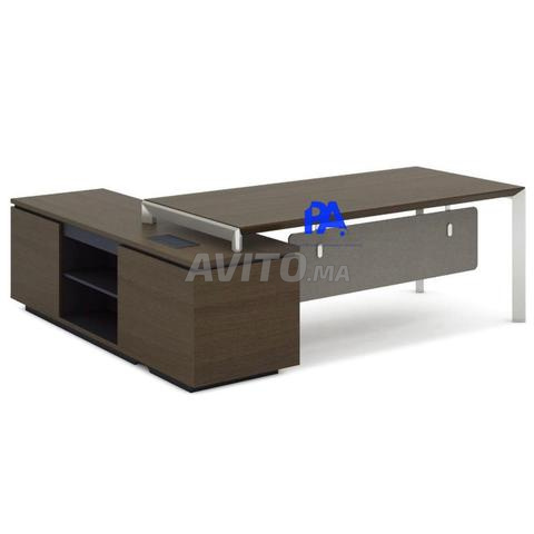 Table de bureau moderne - 2