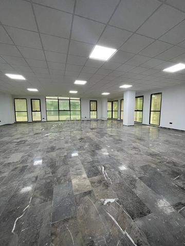 مكتب للإيجار الدار البيضاء 170 م²