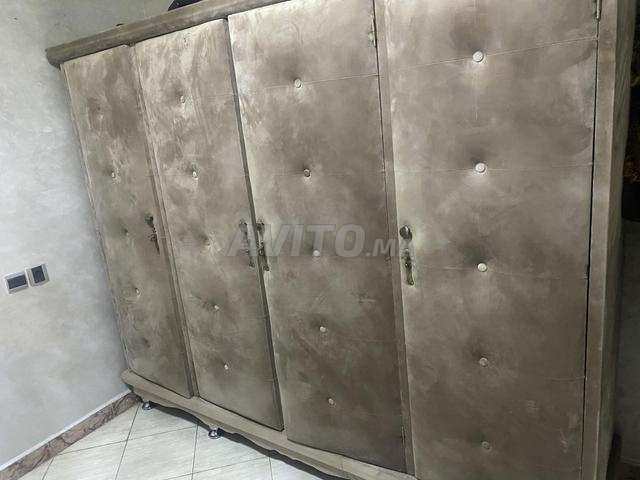 Armoire à vêtements - 2