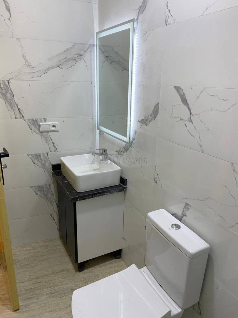 Appartement à louer - image 3