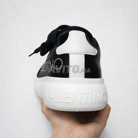 Vente Valentino Baskets de luxe . - 2