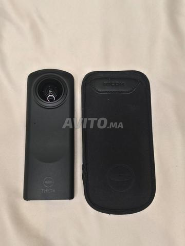 RICOH THETA Z1 51GB AVEC ACCESSOIRES - 2