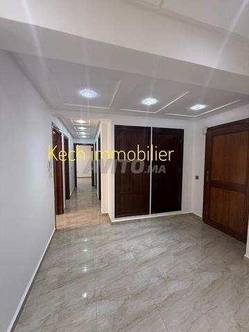 شقة جميلة فارغة 3 غرف إزديهار - 2