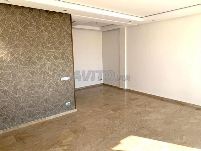 Appartement à louer 77 m quartier les princesses - image 3