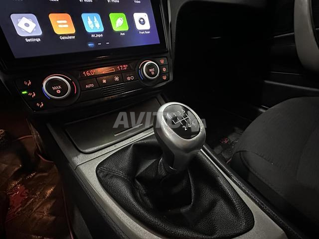 بي إم دبليو الفئة الأولى، جمارك - 2