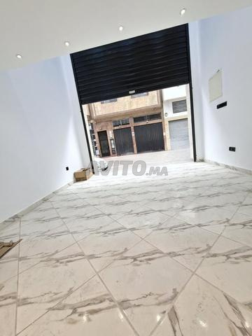 Magasin gérance 27 m2 Prolongement 2 Mars