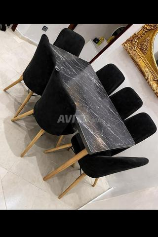 طاولة طعام عصرية وعملية بجودة ممتازة