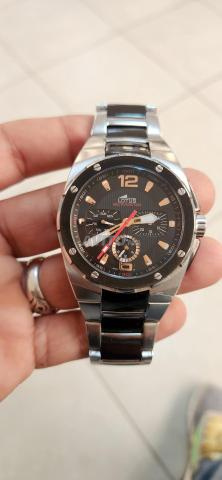 ساعة لوتس أصلية - 2