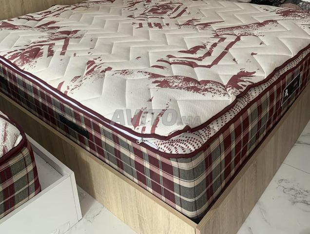 سرير مزدوج مع مرتبة للبيع - 2