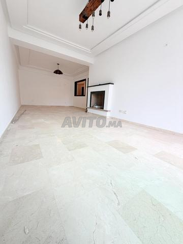 شقة للإيجار 100 متر مربع بالدار البيضاء معروفة - 2