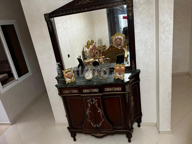 Meubles marocains et égyptiens