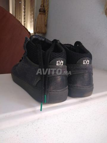 أحذية فلوريس فان بوميل - 2