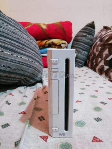 WII بحالة ممتازة مع الملحقات - 2
