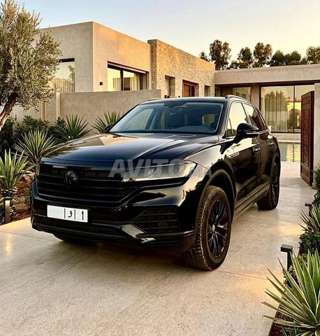 Volkswagen Touareg Full-Black-Line Diesel Auto