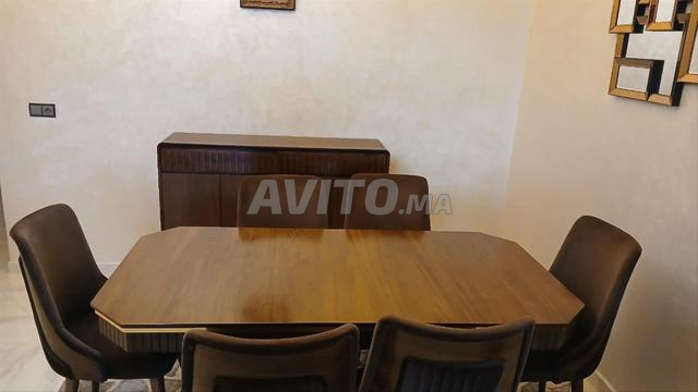 Table à manger avec buffet - 2