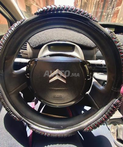 سيارة سيتروين C4 من النوع الجيد - 2