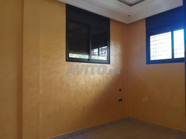 Appartement vide à louer - image 5