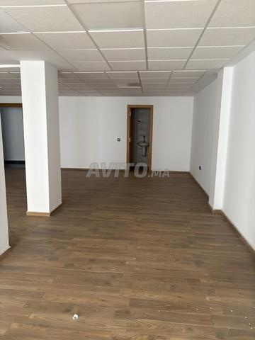 Bureau à louer en face de la gare de train - 79m²