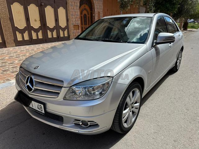 Mercedes C220 Diesel Automatique 2007 dédouanée