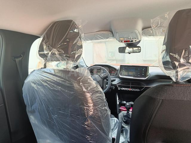 Peugeot 208 Diesel Manuelle 2025 à Casablanca