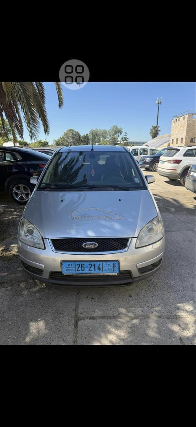 Ford - C max voiture diplomatic pour expatriés 