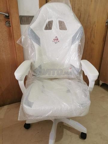 كرسي مكتب ألعاب