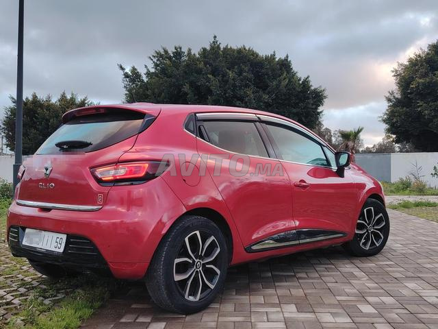 Renault Clio 4 Intense Essence 1.2L - 2