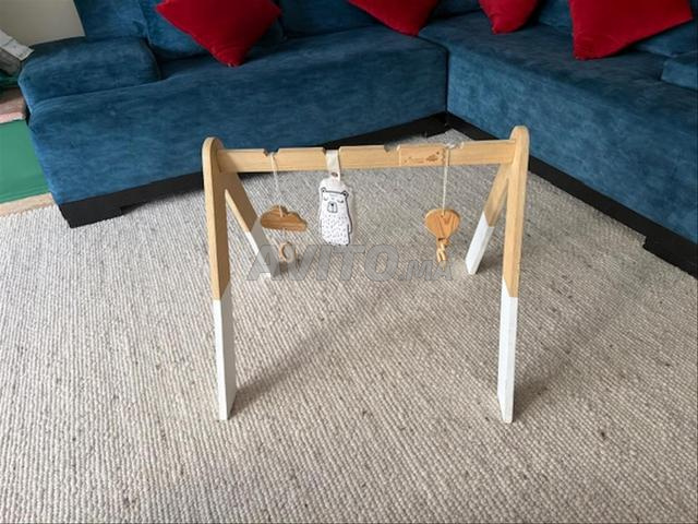 سجادة و قوس للعب الأطفال