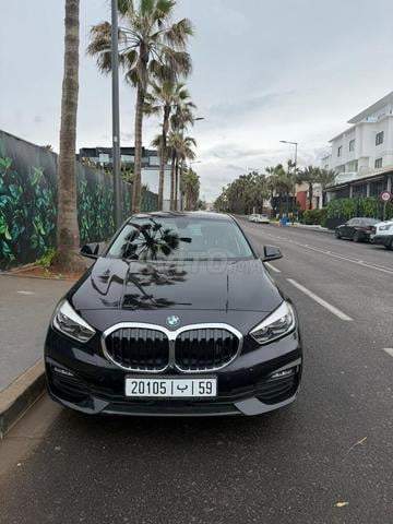 BMW الفئة الأولى بحالة ممتازة