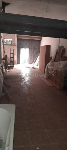 Local commercial à l'océan