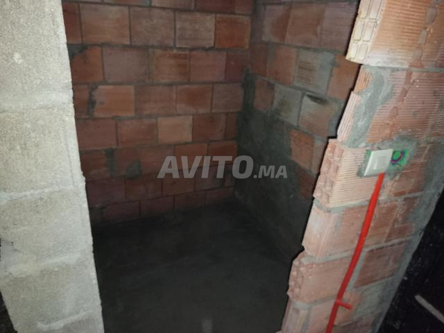 شقة سفلية مع نصف سطح - 2