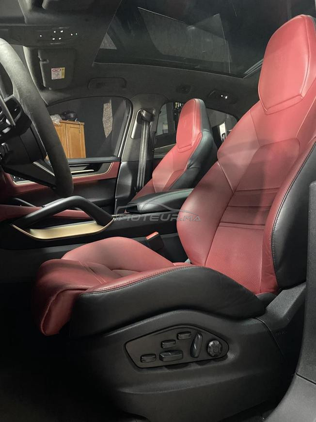Porsche Cayenne Hybride Automatique 2025 à Tanger