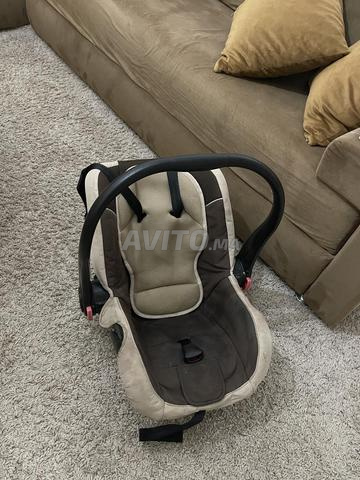 Siège auto 0-15 mois - 2