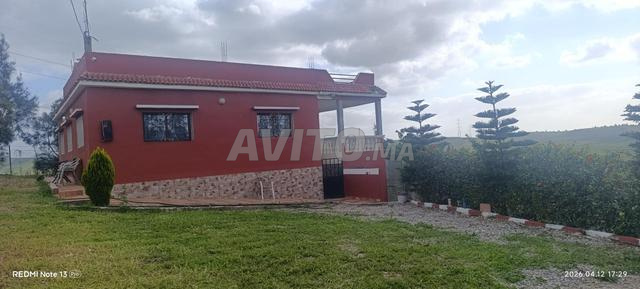 مزرعة صغيرة مع مسبح للعائلات للاستمتاع بالطبيعة - 2