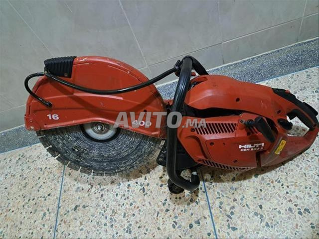 Vente de trancheuse marque Hilti essence