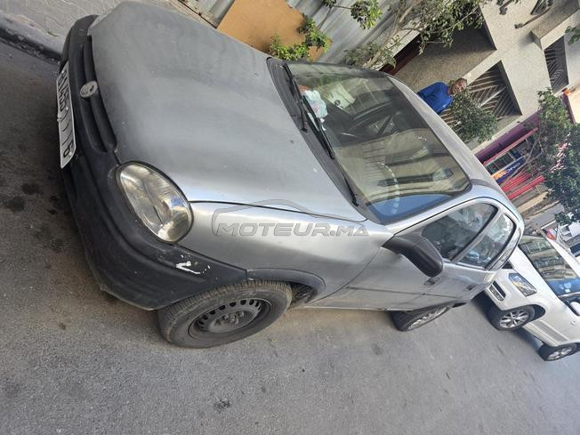 opel corsa essence 