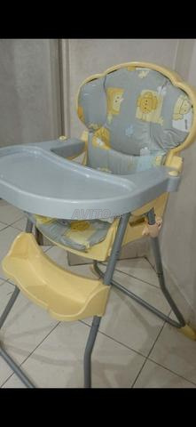 Chaise haute pour bébé - 2