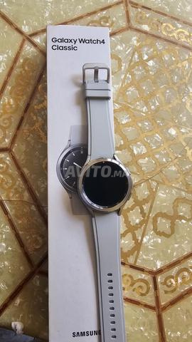 Galaxy Watch 4 Classique excellent état - 2