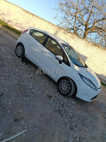 فورد فييستا 2011 كل الخيارات نظيفة