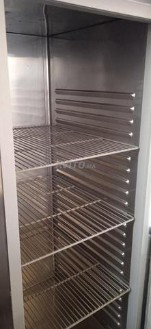 خزانة ستانلس ستيل ببابين مبردة - 2