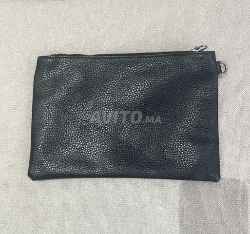 حافظة جلد طبيعي VLNT - 2