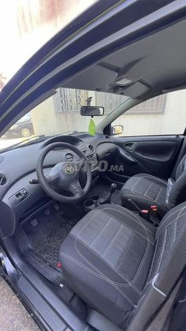 Yaris essence 2005 - 2