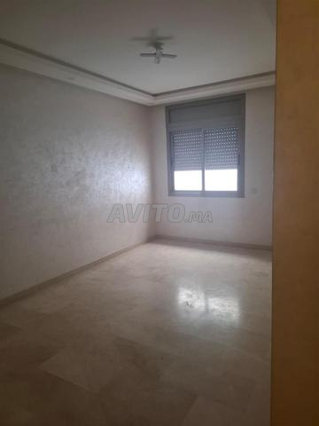 مكاتب للإيجار