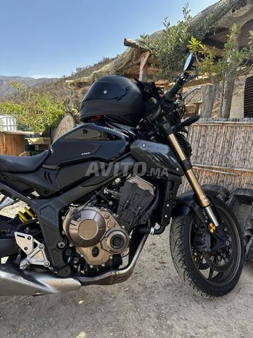 HONDA CB 650R COMME NEUF