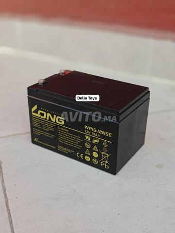 بطارية 12 فولت 15 أمبير في الساعة توصيل مجاني لجميع المدن