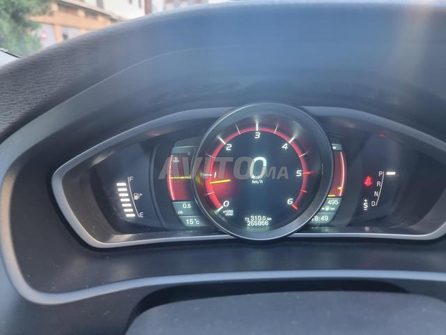 فولفو V40 ديزل أوتوماتيك 2014 بالدار البيضاء - 2