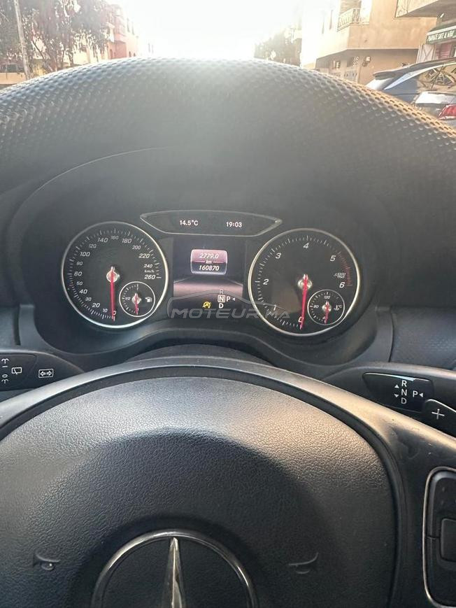 Mercedes-Benz 180 Diesel Automatique 2016 à Temara