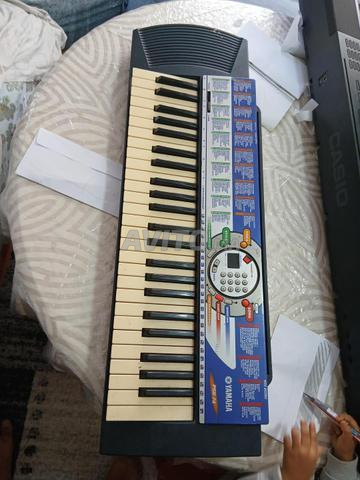 Piano Yamaha 49 touches - 2