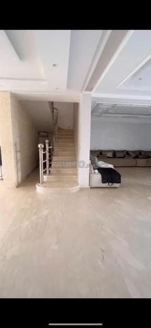 شقة للبيع 256 م² في طنجة - 2