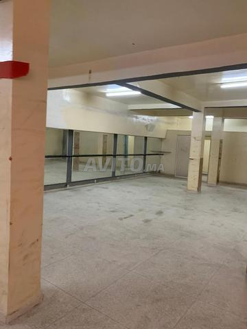 Magasin pour dépôt à louer à Sidi Maârouf 121 m2